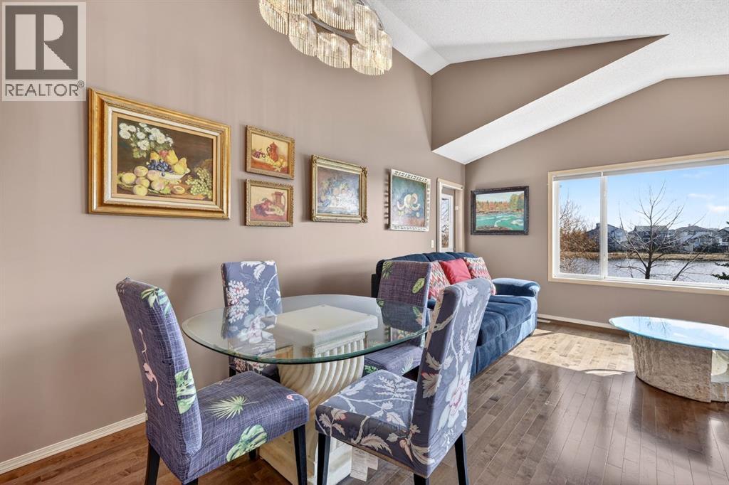 136 West Creek Glen, Chestermere, Alberta  T1X 1P8 - Photo 14 - A2305275