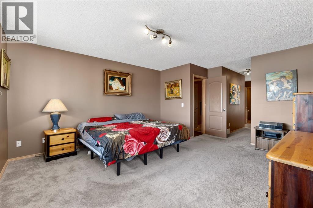 136 West Creek Glen, Chestermere, Alberta  T1X 1P8 - Photo 24 - A2305275