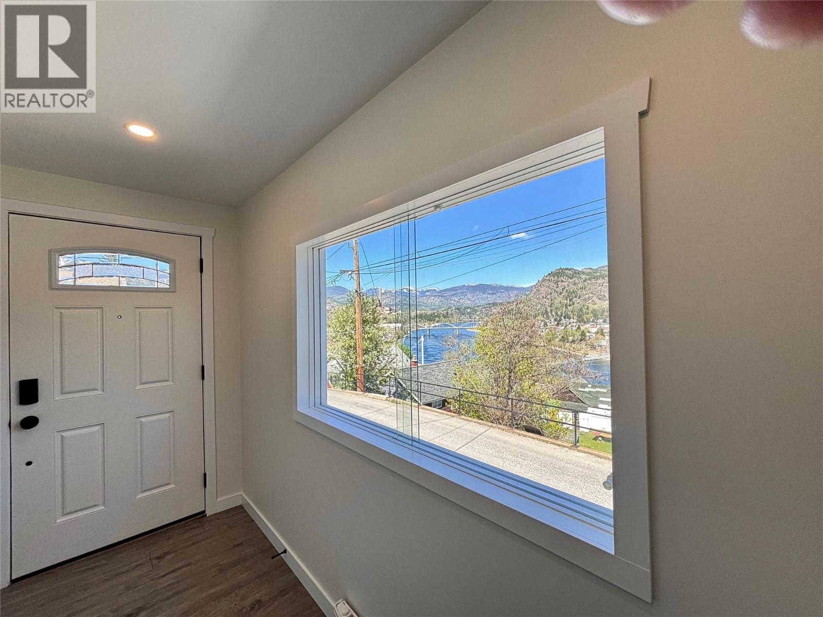 1994 Topping Street Street, Trail, British Columbia  V1R 2G8 - Photo 20 - 10366862