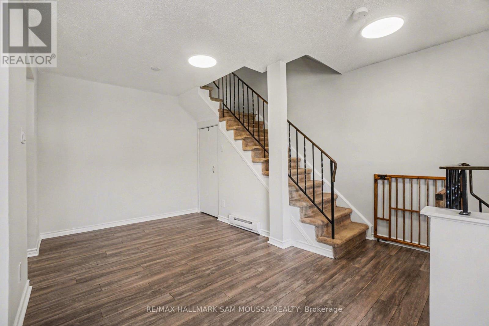 28c Woodvale Green, Ottawa, Ontario  K2G 4H4 - Photo 14 - X13058150