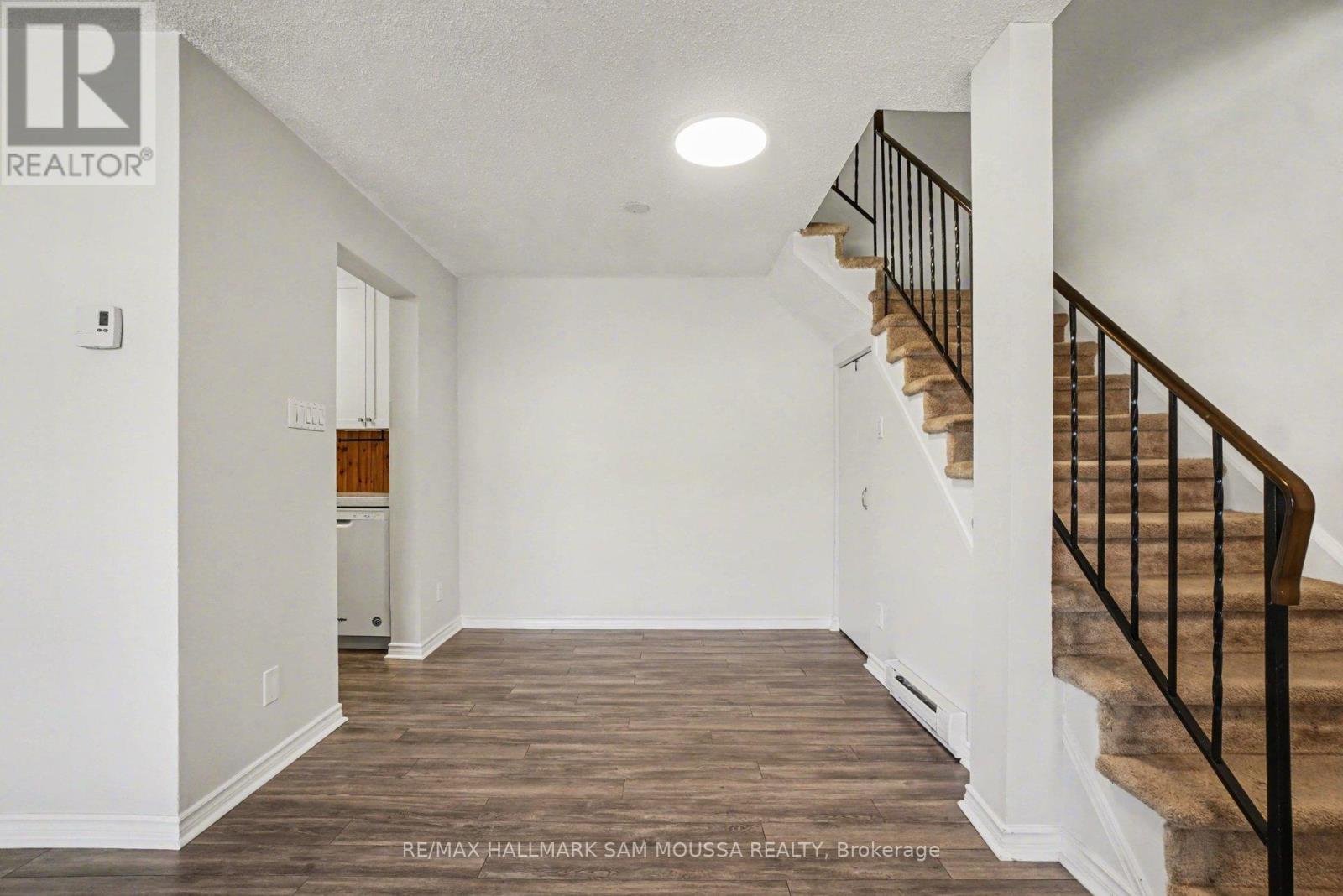 28c Woodvale Green, Ottawa, Ontario  K2G 4H4 - Photo 15 - X13058150