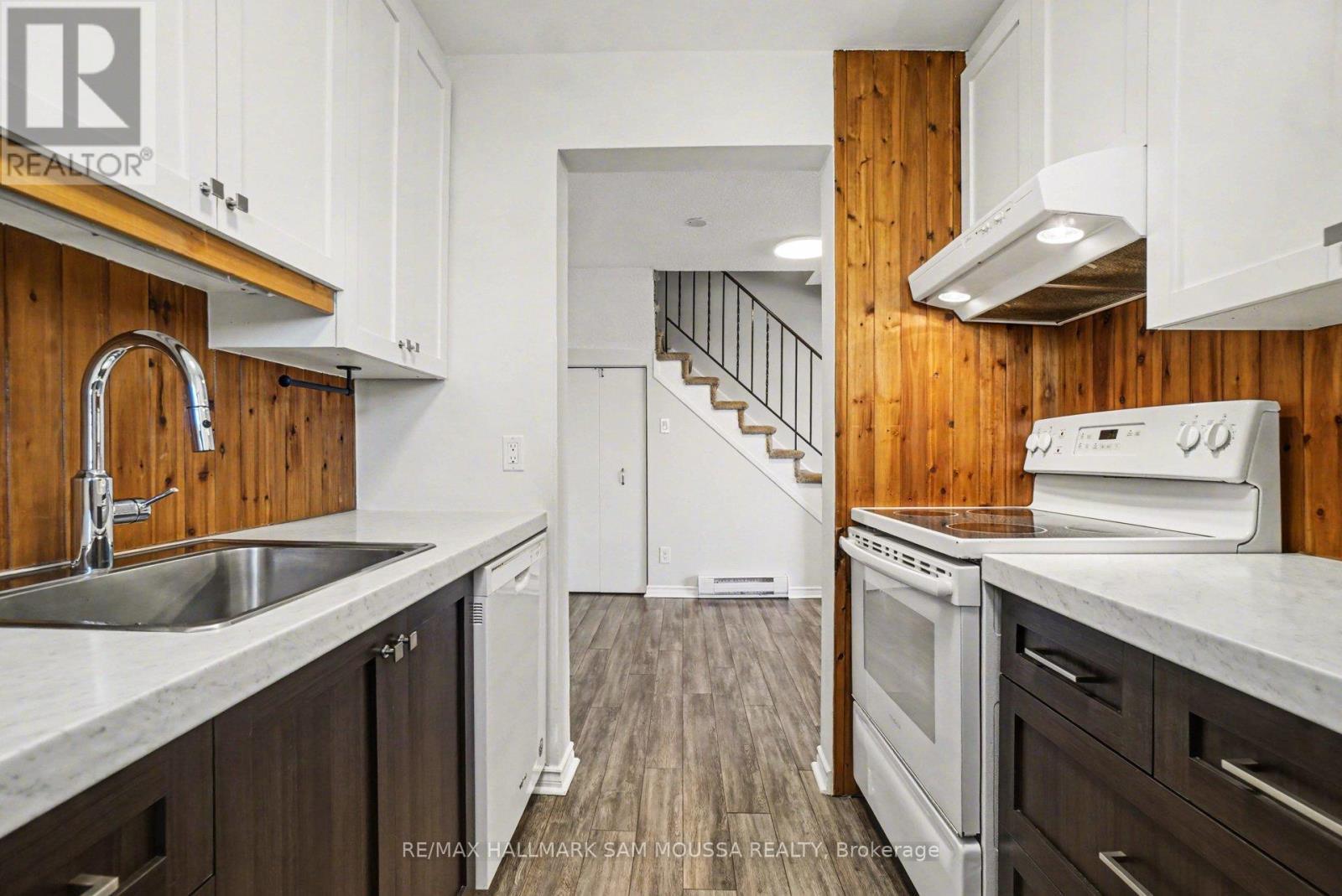 28c Woodvale Green, Ottawa, Ontario  K2G 4H4 - Photo 18 - X13058150