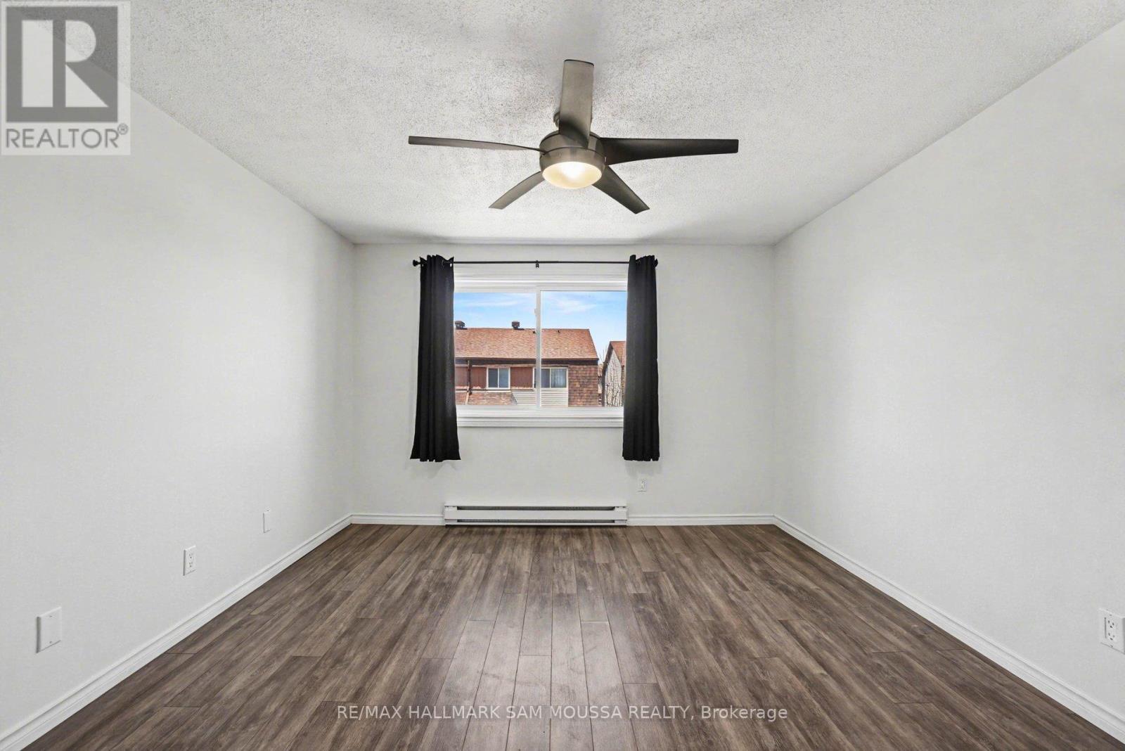 28c Woodvale Green, Ottawa, Ontario  K2G 4H4 - Photo 19 - X13058150