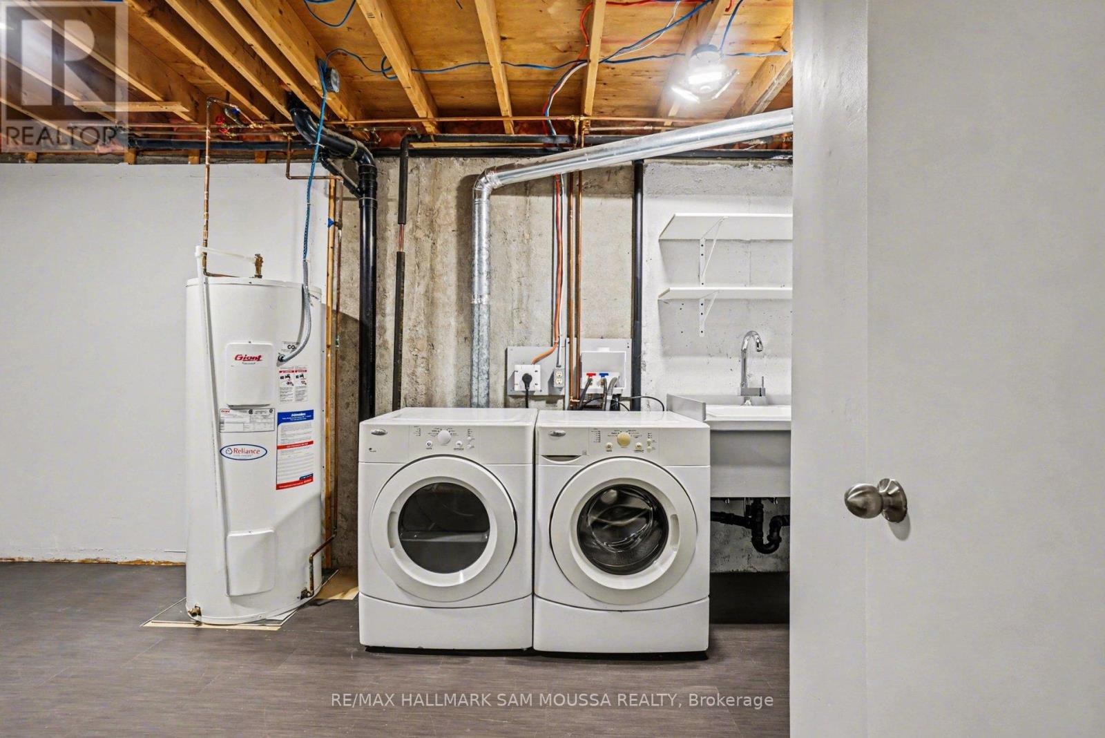 28c Woodvale Green, Ottawa, Ontario  K2G 4H4 - Photo 30 - X13058150