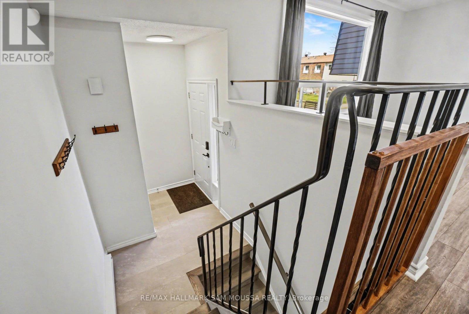 28c Woodvale Green, Ottawa, Ontario  K2G 4H4 - Photo 7 - X13058150