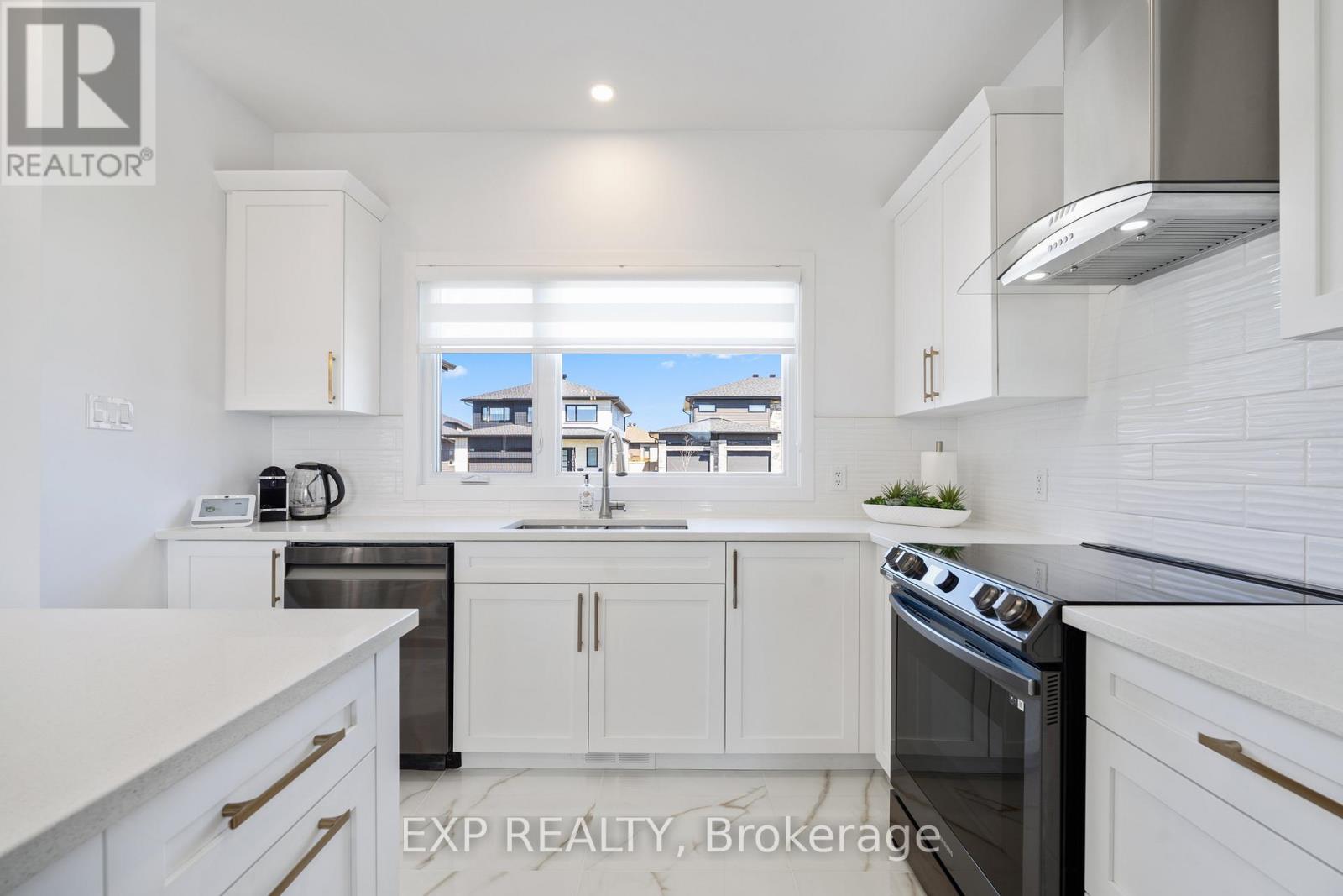 633 Cobalt Street, Clarence-Rockland, Ontario  K4K 0L7 - Photo 12 - X13058214