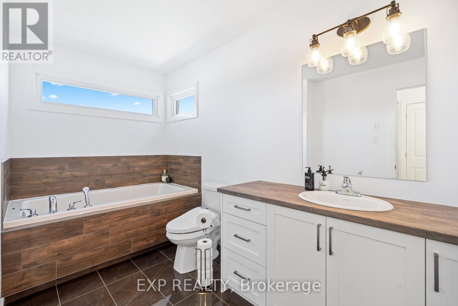 633 Cobalt Street, Clarence-Rockland, Ontario  K4K 0L7 - Photo 31 - X13058214