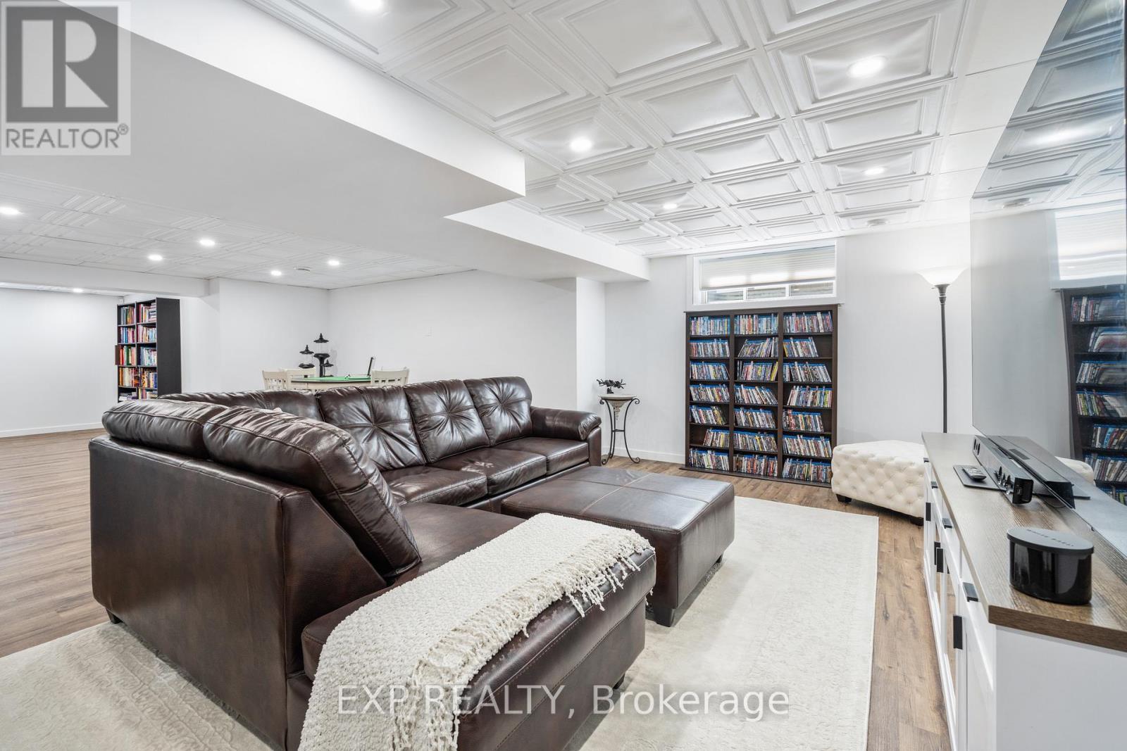 633 Cobalt Street, Clarence-Rockland, Ontario  K4K 0L7 - Photo 33 - X13058214