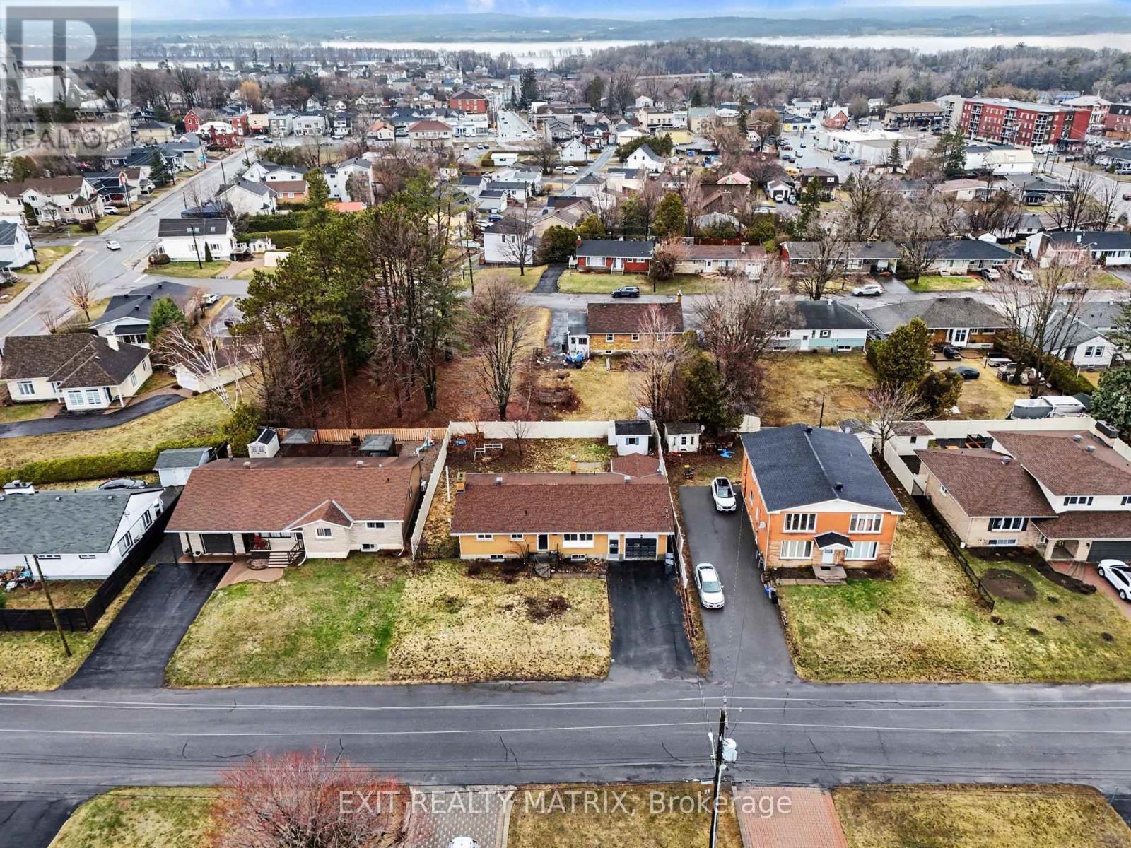 1740 Saint-Laurent Street, Clarence-Rockland, Ontario  K4K 1C2 - Photo 37 - X13058232