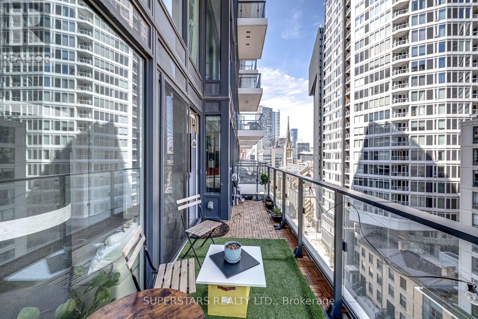 1110 - 77 Shuter Street, Toronto, Ontario  M5B 0B8 - Photo 16 - C13057082