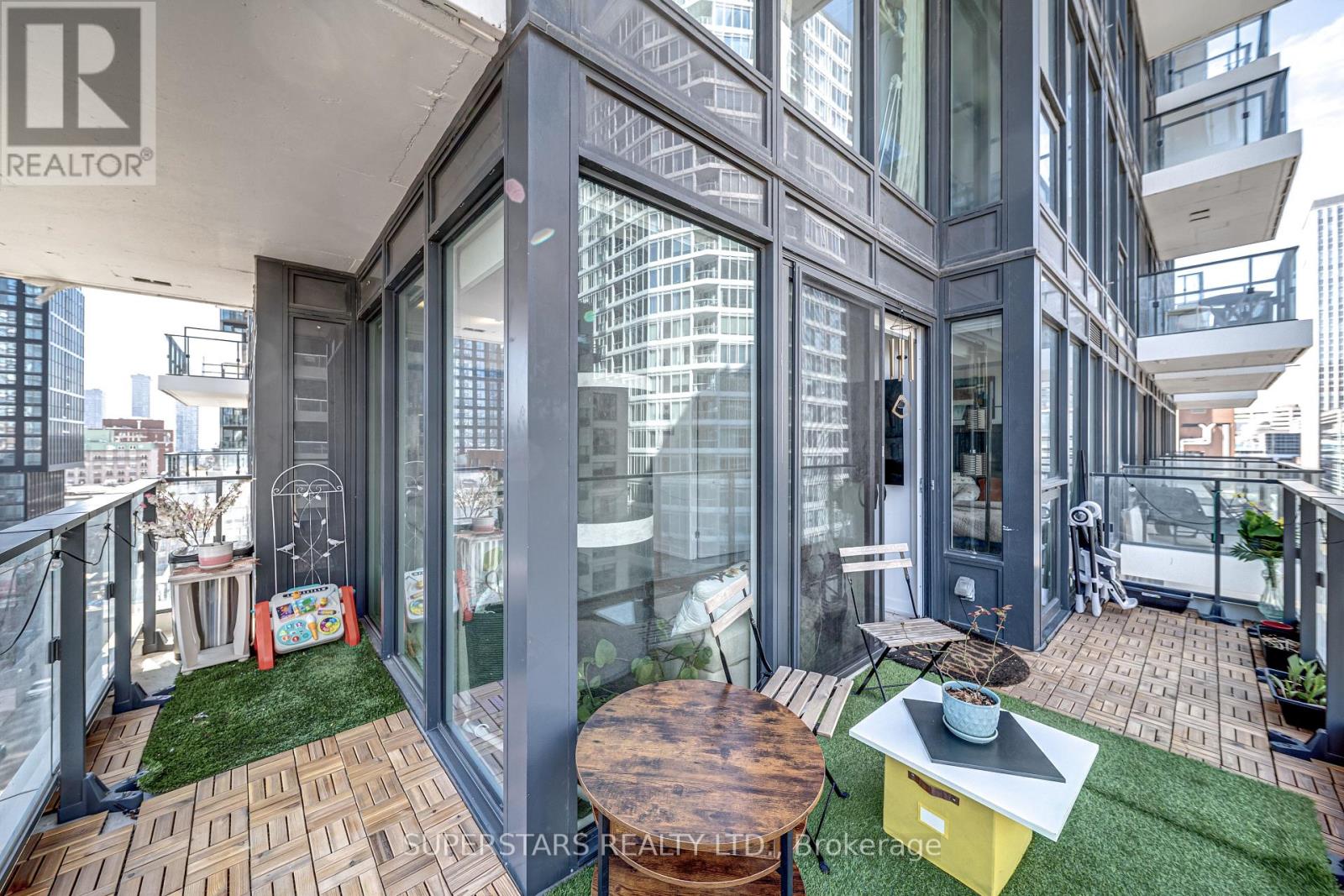 1110 - 77 Shuter Street, Toronto, Ontario  M5B 0B8 - Photo 14 - C13057082