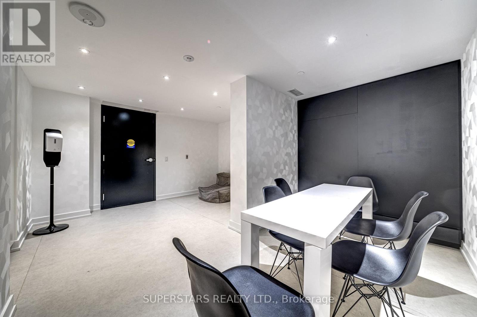 1110 - 77 Shuter Street, Toronto, Ontario  M5B 0B8 - Photo 30 - C13057082