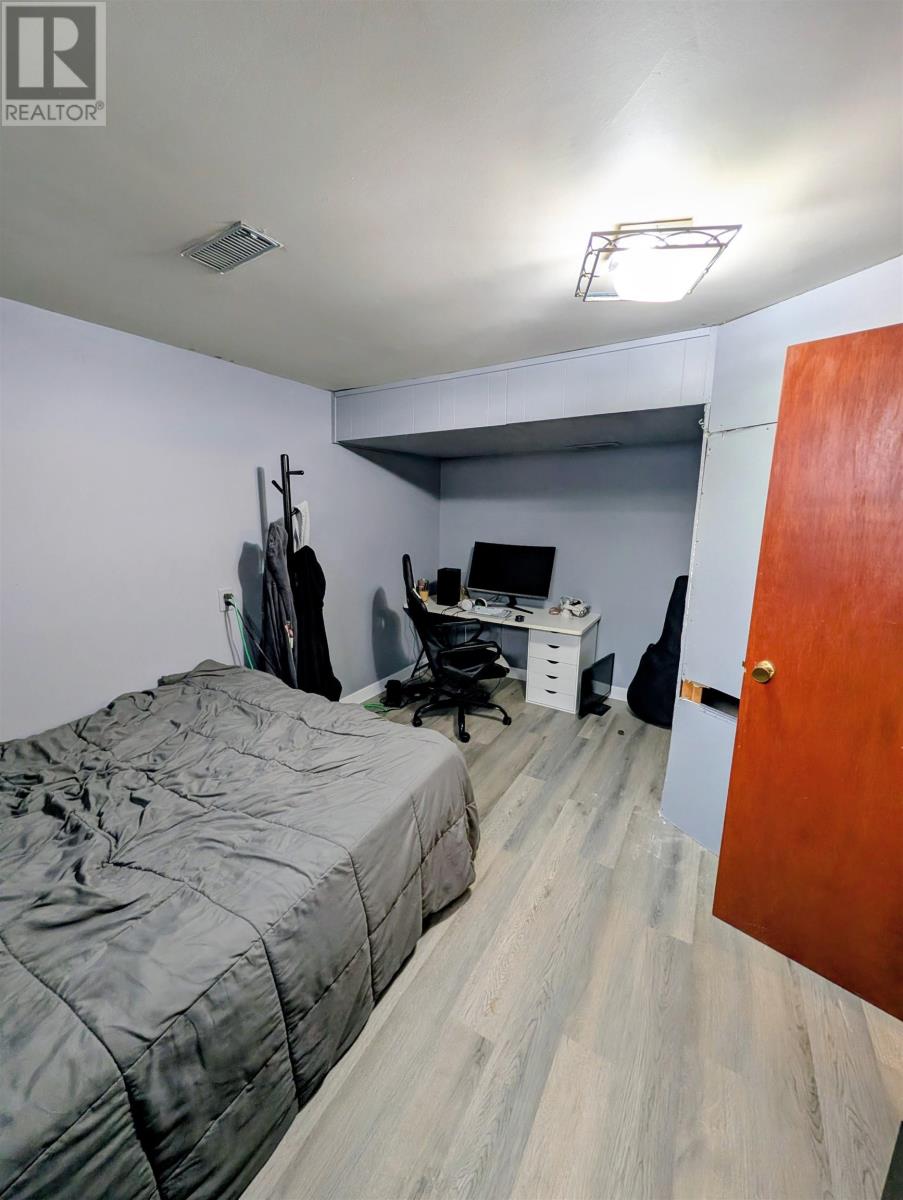 200 Kensington Dr, Thunder Bay, Ontario  P7C 2A5 - Photo 19 - TB2600843