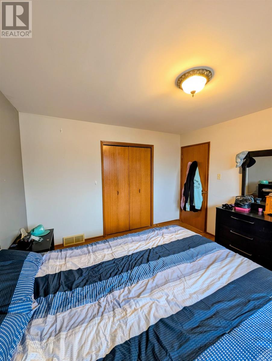 200 Kensington Dr, Thunder Bay, Ontario  P7C 2A5 - Photo 9 - TB2600843