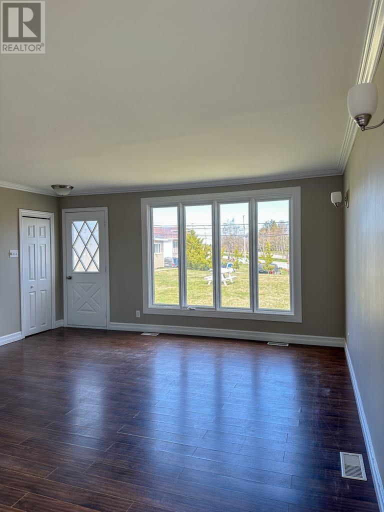 91 North Main Street, Deer Lake, Newfoundland & Labrador  A8A 2J3 - Photo 3 - 1293855