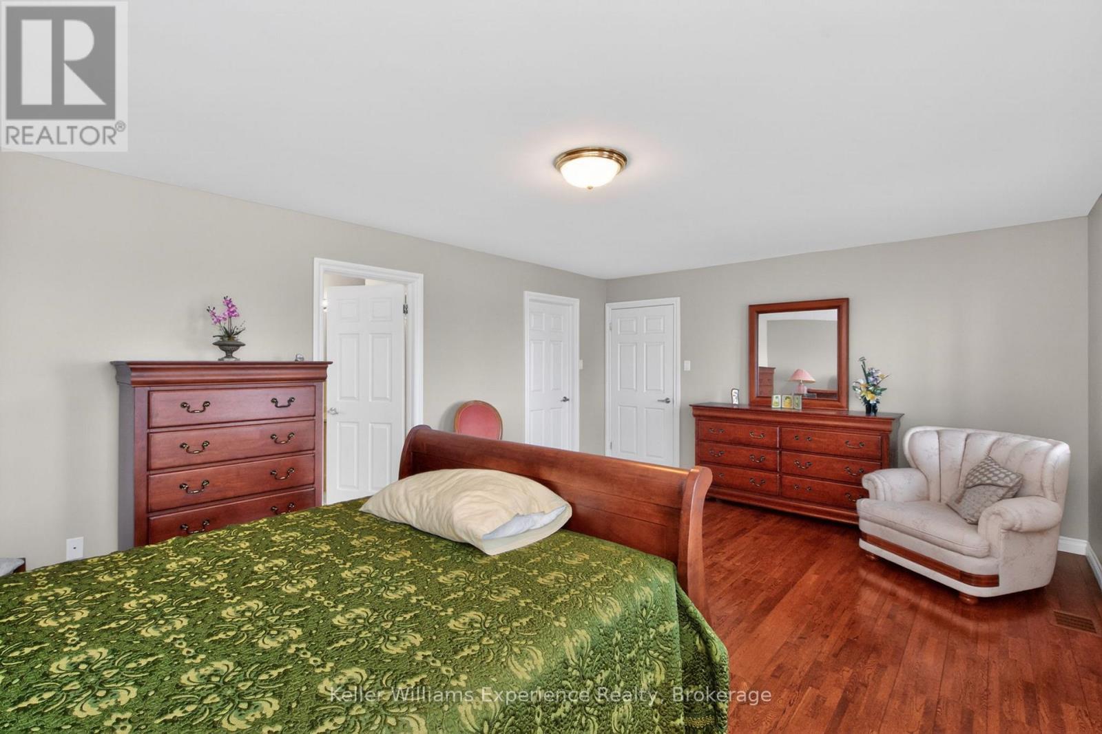 81 Silver Birch Crescent, Tay, Ontario  L0K 1R0 - Photo 24 - S13058134