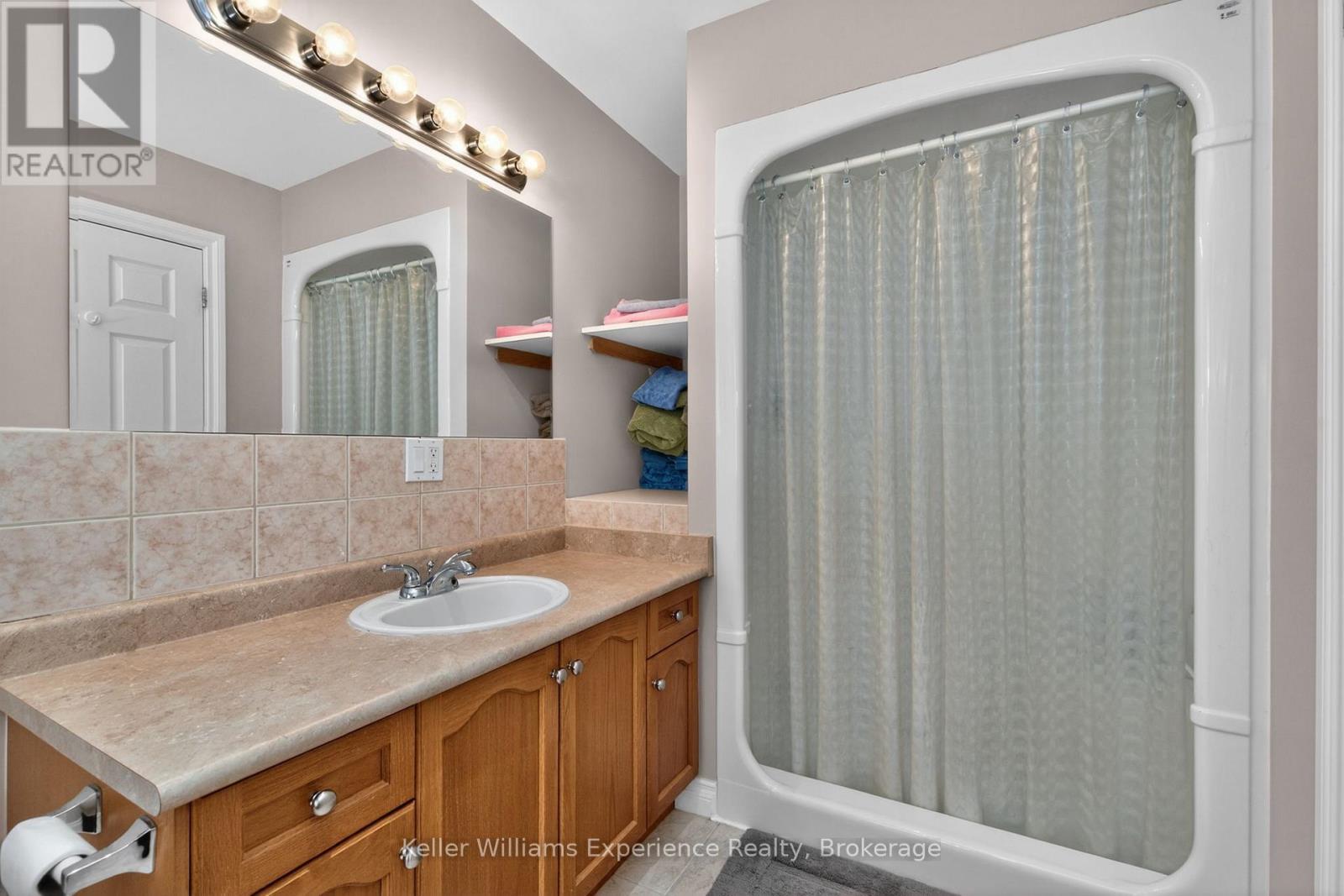 81 Silver Birch Crescent, Tay, Ontario  L0K 1R0 - Photo 25 - S13058134