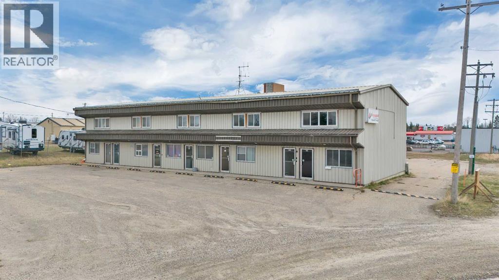 4407 45a Avenue, Rocky Mountain House, Alberta  T4T 1B2 - Photo 3 - A2273603