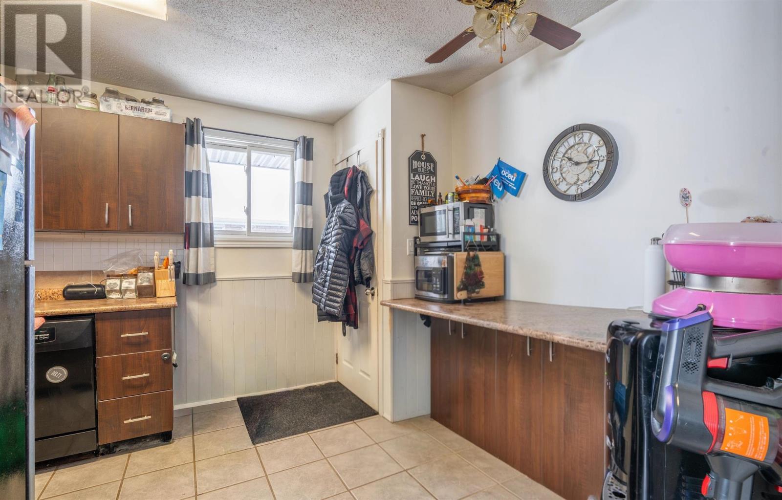 125 Pozzebon Cres, Sault Ste. Marie, Ontario  P6C 6B4 - Photo 4 - SM260539