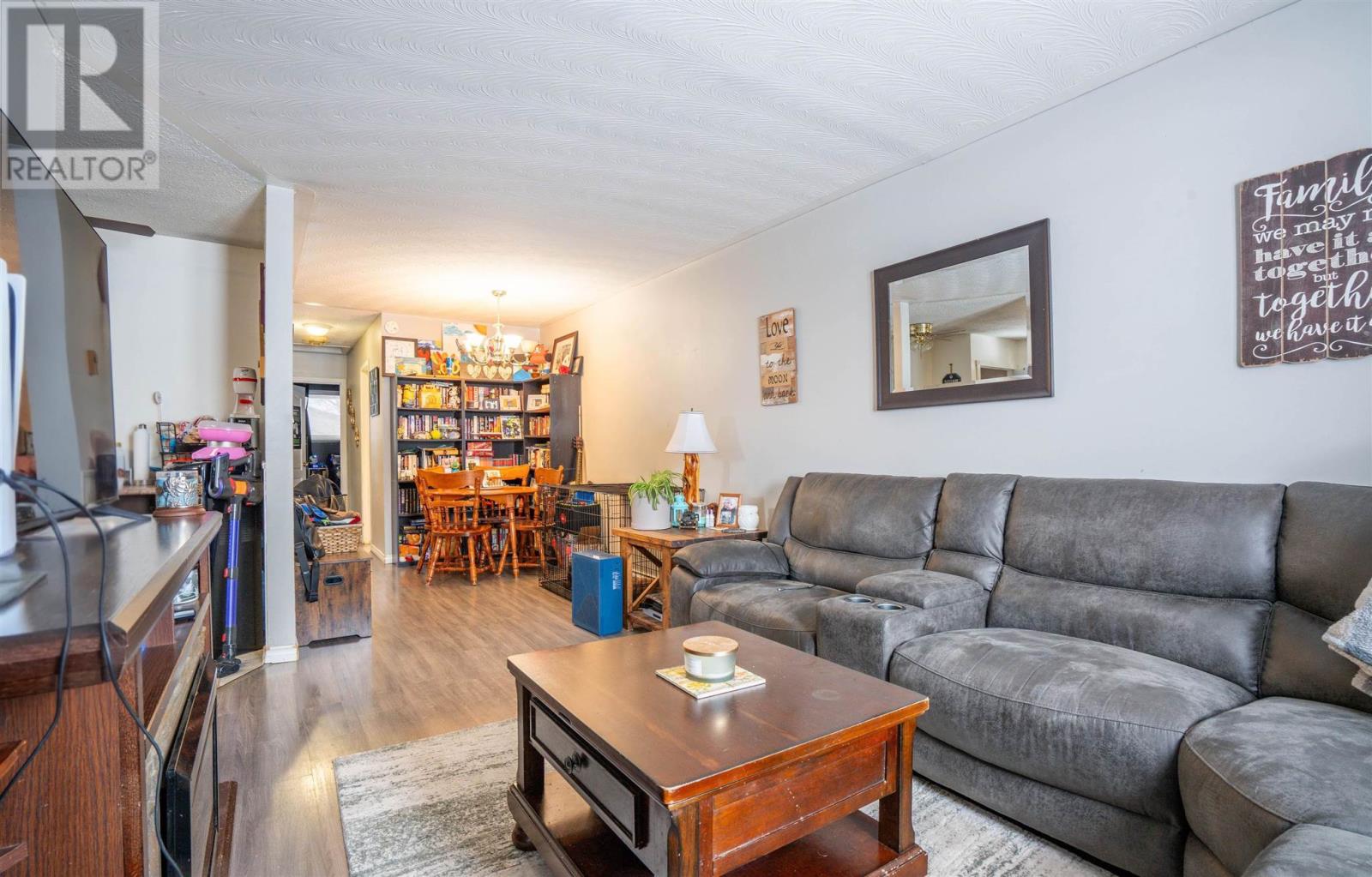 125 Pozzebon Cres, Sault Ste. Marie, Ontario  P6C 6B4 - Photo 6 - SM260539