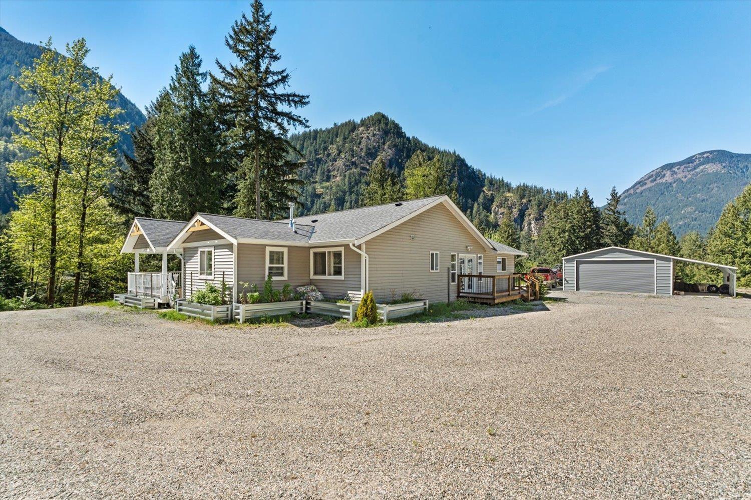 63666 Old Yale Road, Hope, Hope, British Columbia  V0X 1L2 - Photo 36 - R3116886