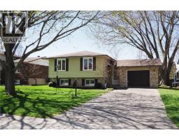 35 REINER Crescent, Wellesley, Ontario