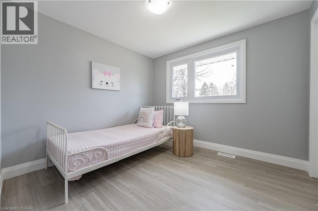 34 Bradley Drive, Kitchener, Ontario  N2A 1K4 - Photo 17 - 40825014