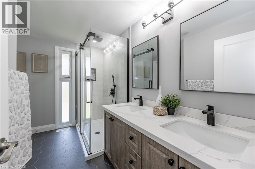 34 Bradley Drive, Kitchener, Ontario  N2A 1K4 - Photo 18 - 40825014