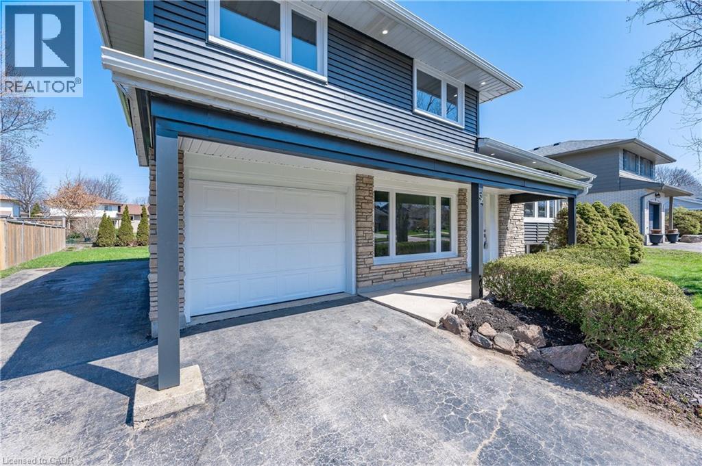 34 Bradley Drive, Kitchener, Ontario  N2A 1K4 - Photo 2 - 40825014