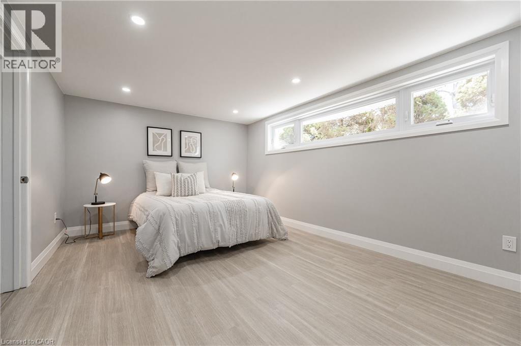 34 Bradley Drive, Kitchener, Ontario  N2A 1K4 - Photo 20 - 40825014