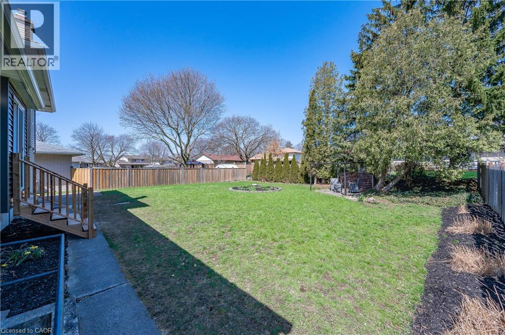 34 Bradley Drive, Kitchener, Ontario  N2A 1K4 - Photo 26 - 40825014