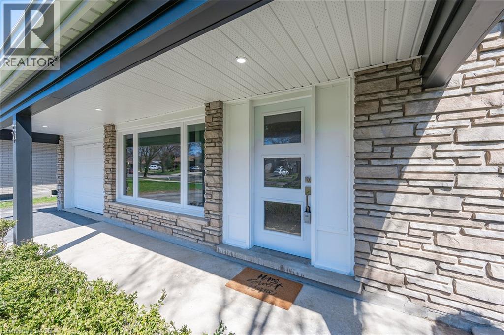 34 Bradley Drive, Kitchener, Ontario  N2A 1K4 - Photo 3 - 40825014