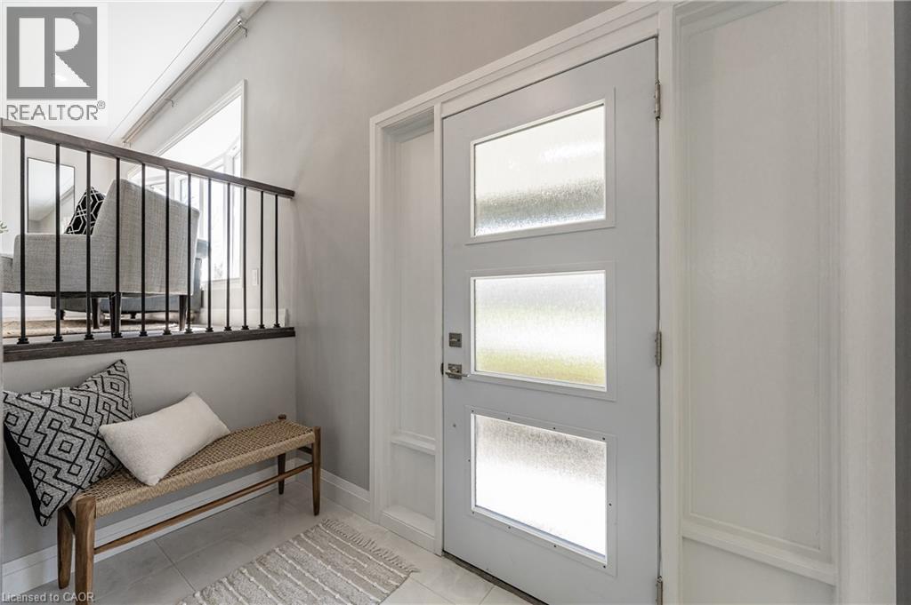 34 Bradley Drive, Kitchener, Ontario  N2A 1K4 - Photo 4 - 40825014