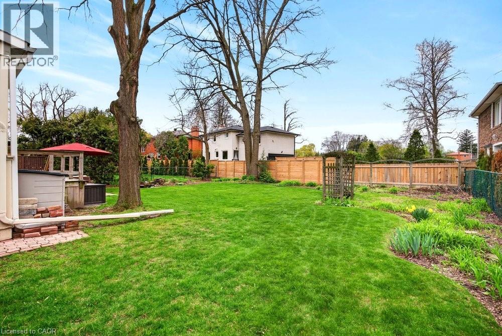 94 Jopling Avenue N, Etobicoke, Ontario  M9B 4G4 - Photo 42 - 40824420