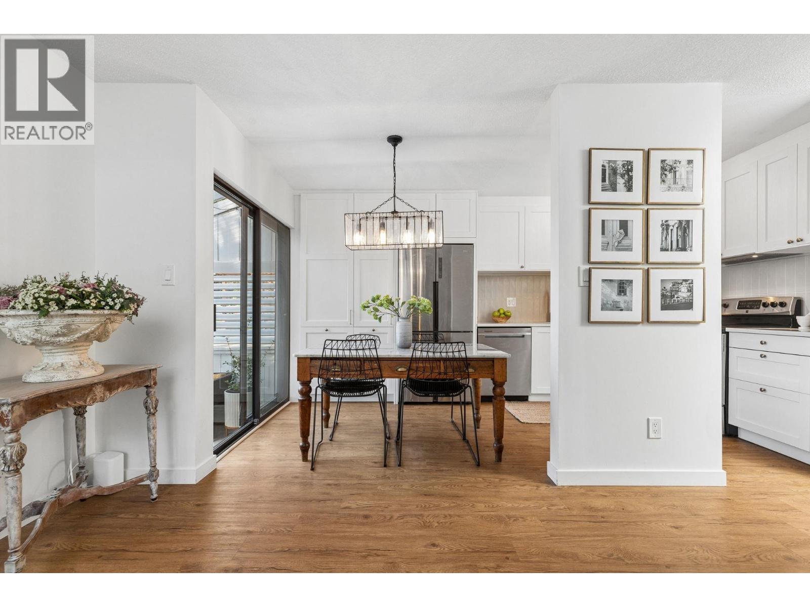 2509 Burian Drive, Coquitlam, British Columbia  V3K 5W8 - Photo 5 - R3117259