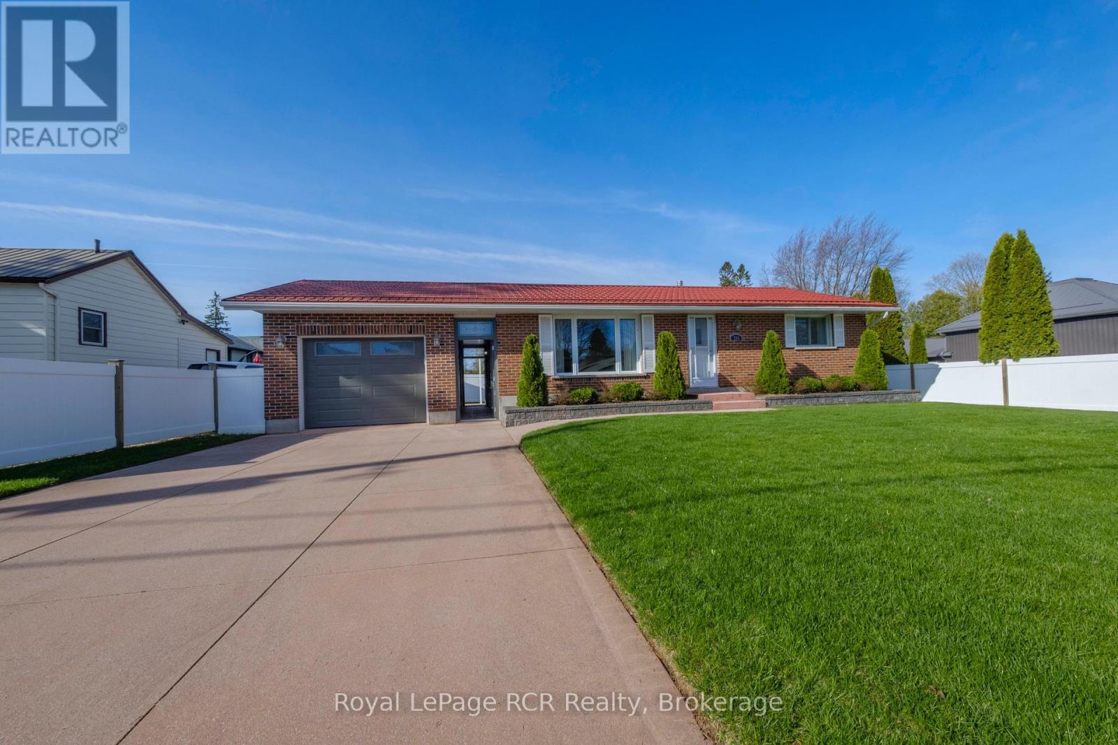 286 NELSON STREET, Kincardine, Ontario