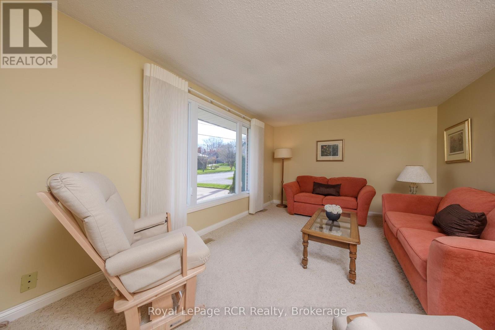 286 Nelson Street, Kincardine, Ontario  N2Z 1E6 - Photo 6 - X13058108