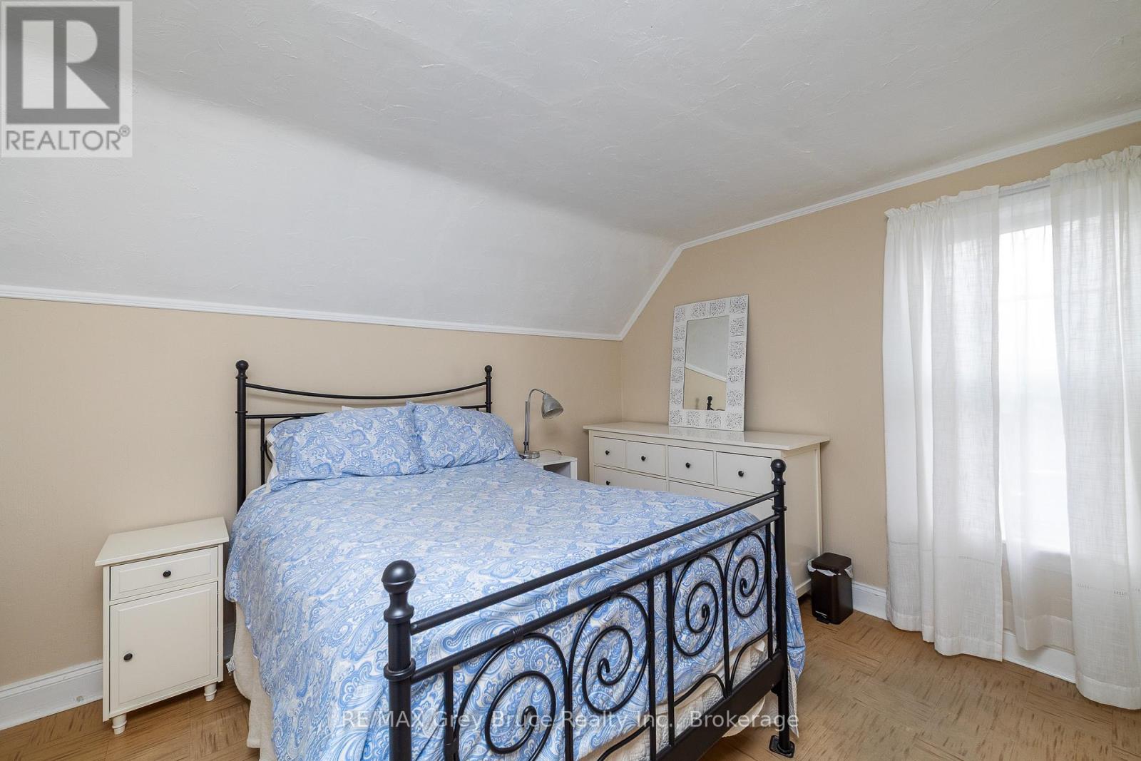 414 13th St E, Owen Sound, Ontario  N4K 1W6 - Photo 27 - X13058122