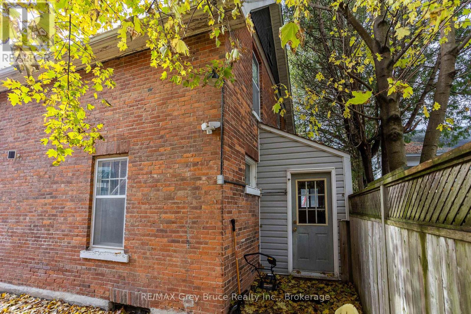 414 13th St E, Owen Sound, Ontario  N4K 1W6 - Photo 4 - X13058122