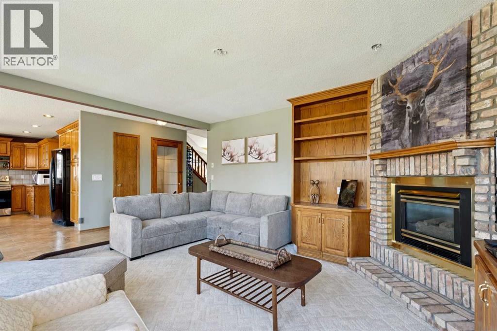 111 Scenic Ridge Court Nw, Calgary, Alberta  T3L 1V2 - Photo 13 - A2304211