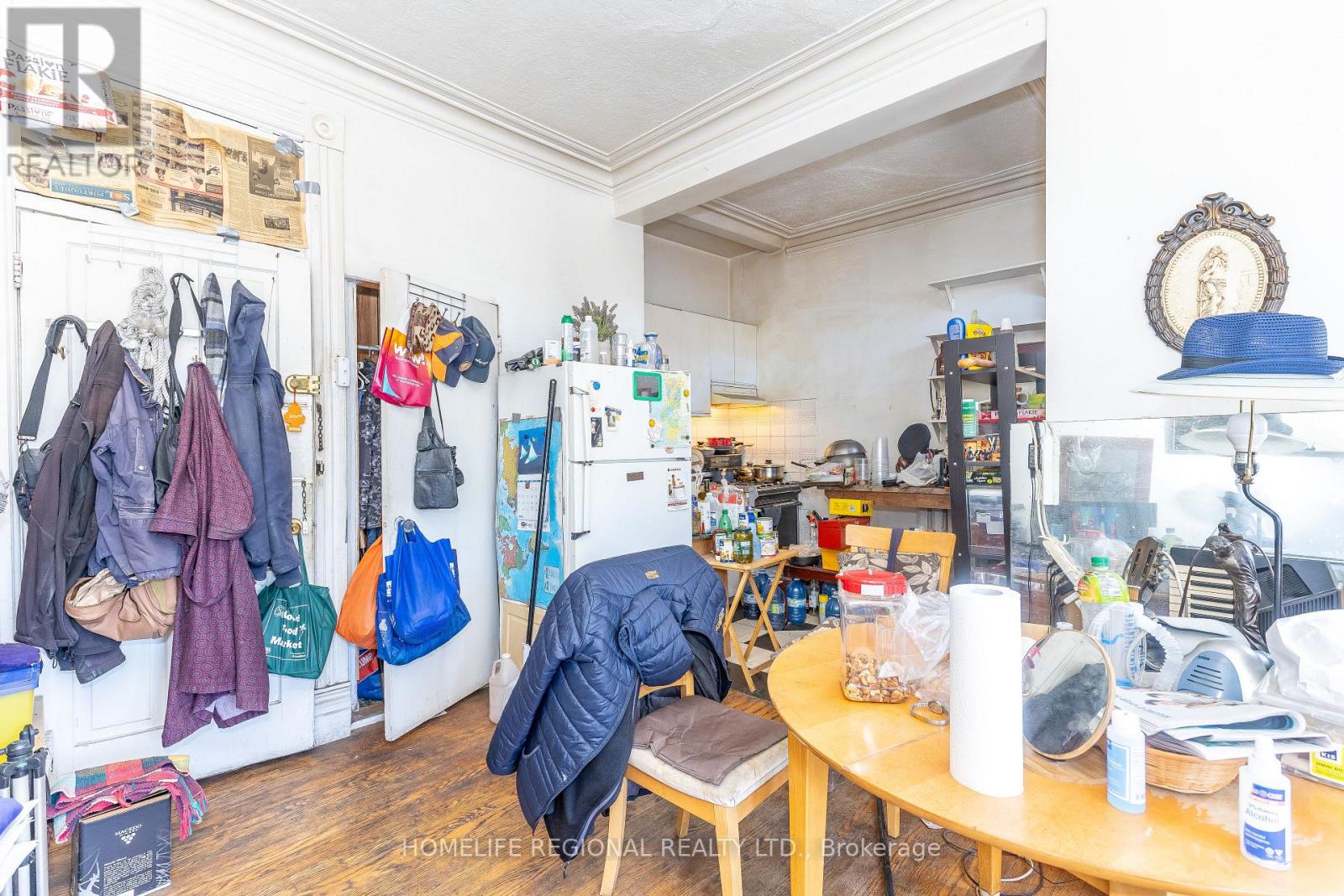 237 Roxton Road, Toronto, Ontario  M6G 3R1 - Photo 21 - C13057358