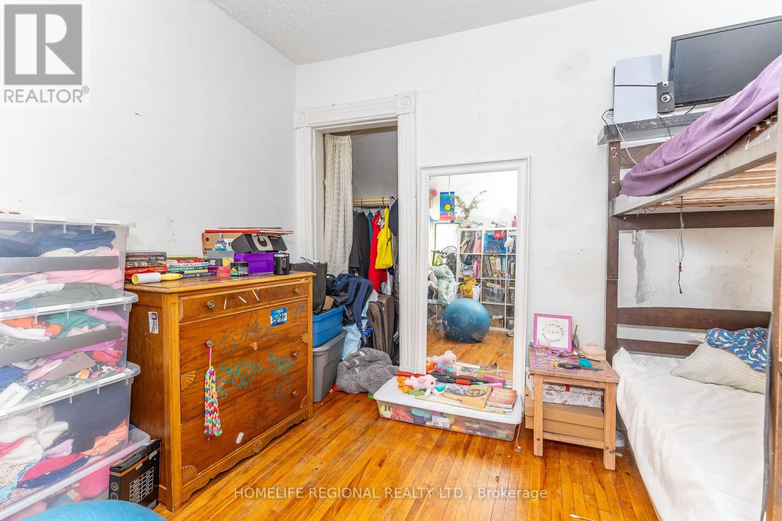 237 Roxton Road, Toronto, Ontario  M6G 3R1 - Photo 29 - C13057358