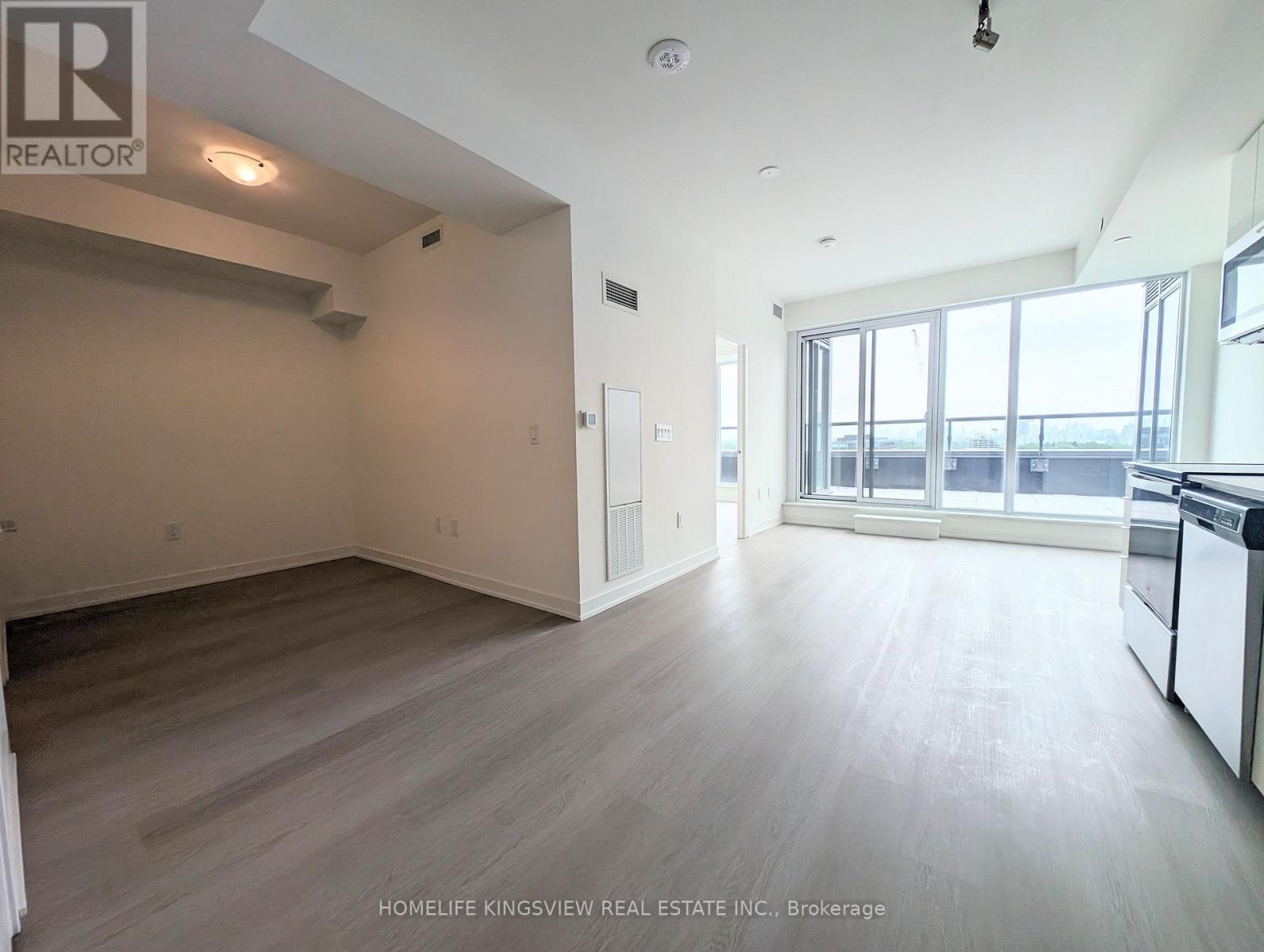 910 - 859 The Queensway, Toronto, Ontario  M8Z 1N8 - Photo 4 - W13054206