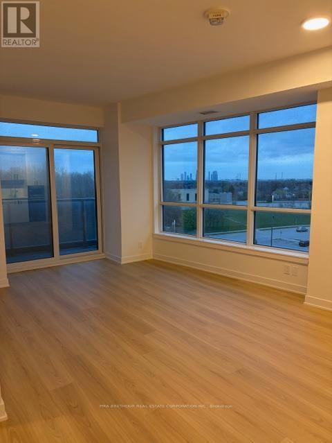 416 - 30 Upper Mall Way, Vaughan (Brownridge), Ontario  L4J 0L7 - Photo 5 - N13058186