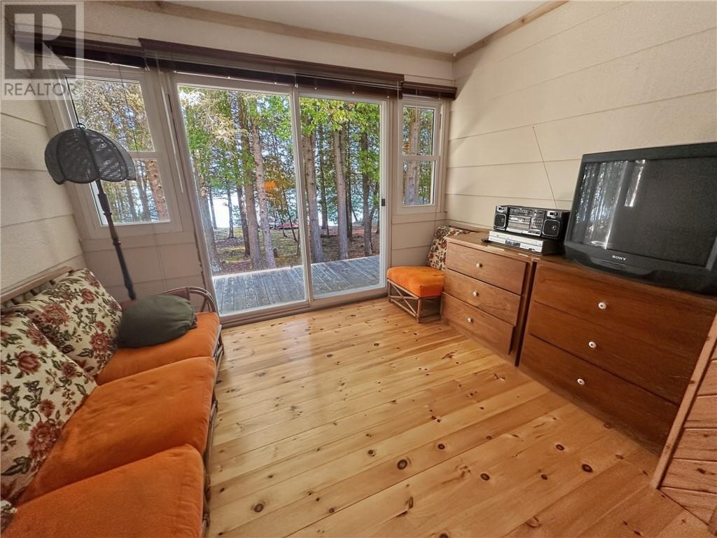 1278 Ice Lake Drive, Manitoulin Island, Ontario  P0P 1H0 - Photo 12 - 2127359