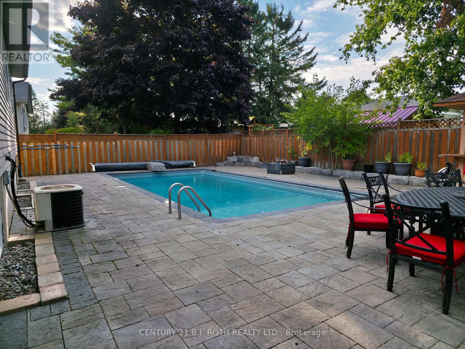 16 Gloria Street, Barrie (Sunnidale), Ontario  L4N 4L9 - Photo 18 - S13058146