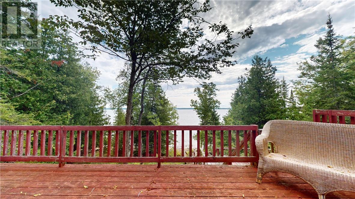 137 Runnalls Crescent, Barrie Island, Ontario  P0P 1H0 - Photo 22 - 2127296