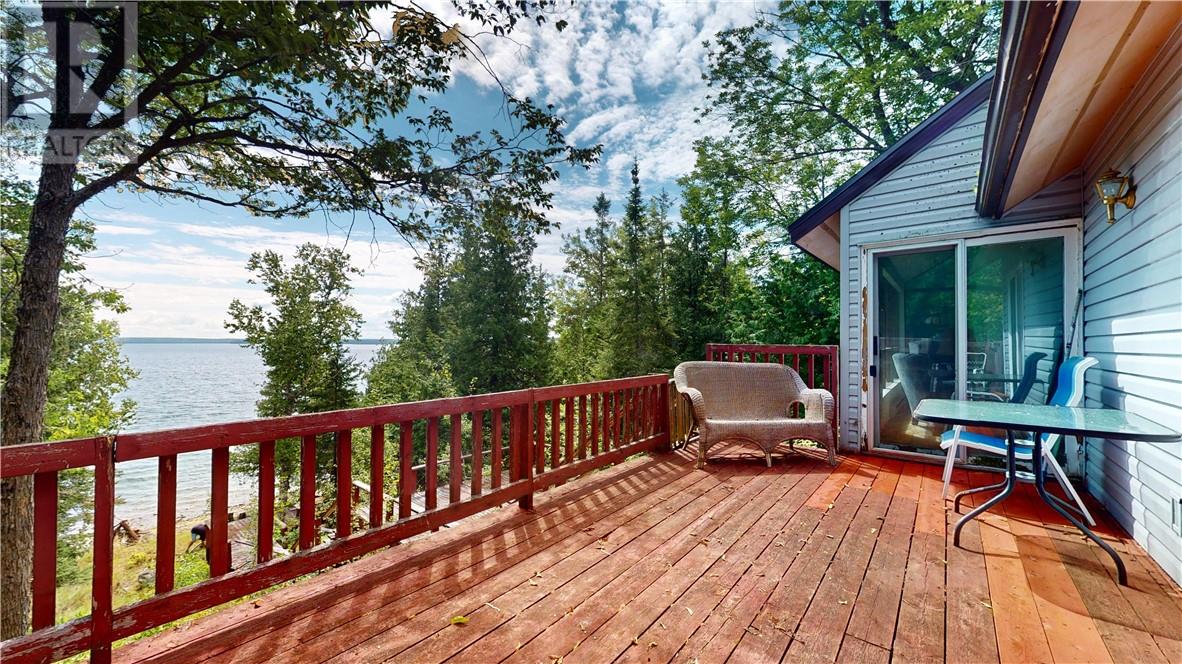 137 Runnalls Crescent, Barrie Island, Ontario  P0P 1H0 - Photo 35 - 2127296