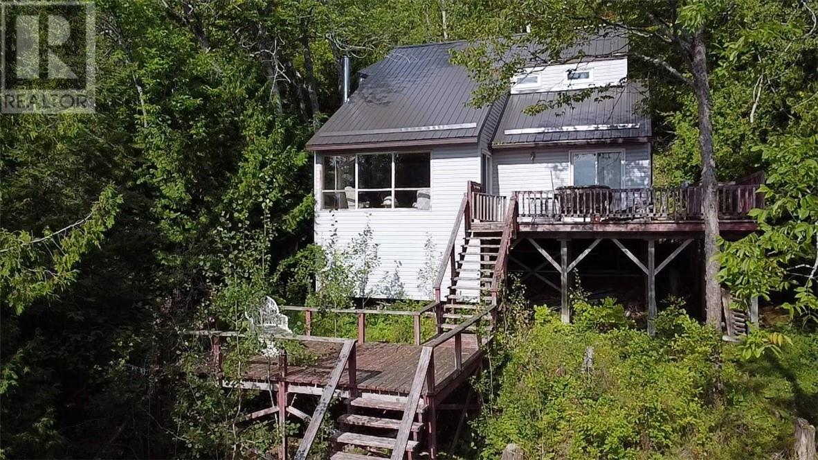 137 Runnalls Crescent, Barrie Island, Ontario  P0P 1H0 - Photo 5 - 2127296