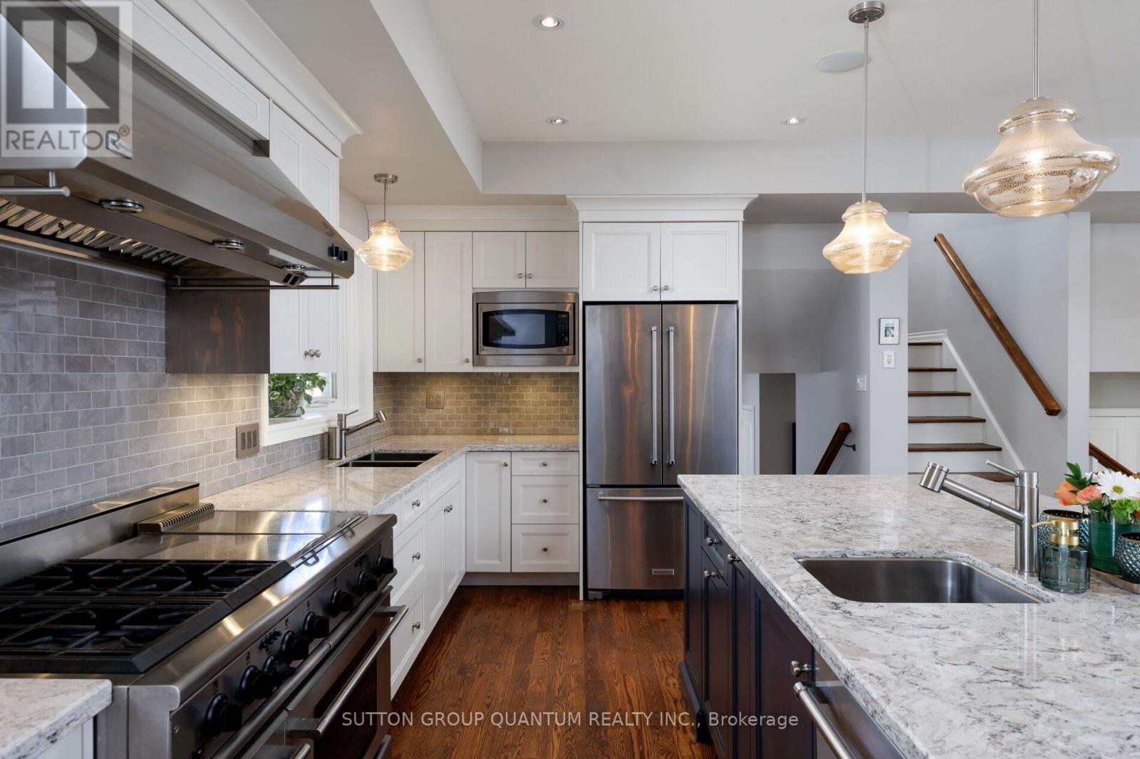 1211 Cloverbrae Crescent, Mississauga, Ontario  L5H 2Z6 - Photo 14 - W13058118